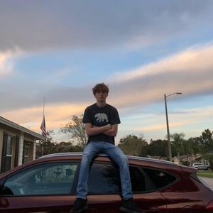 Meet your Posher, Cory